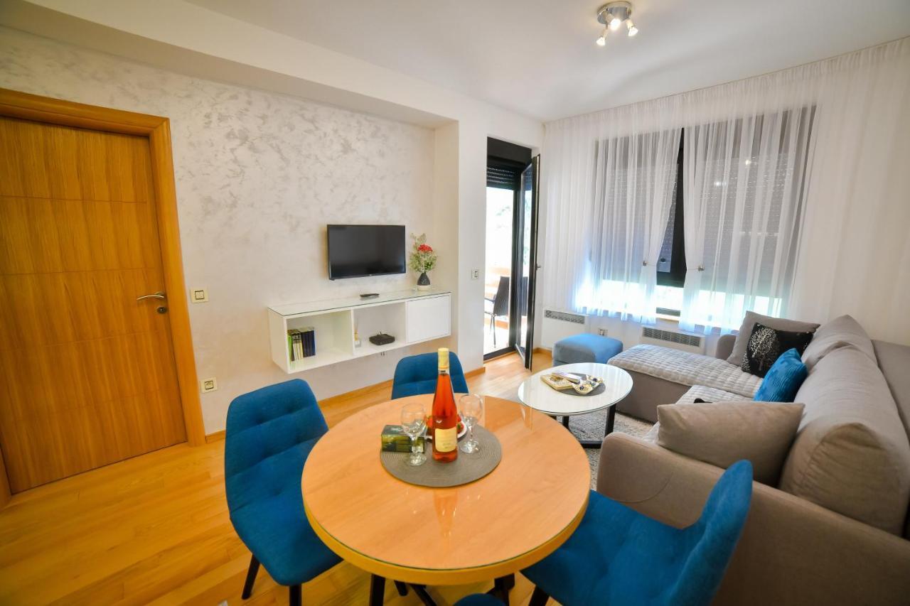 Apartman Silver Lux ซลาตีบอร์ ภายนอก รูปภาพ