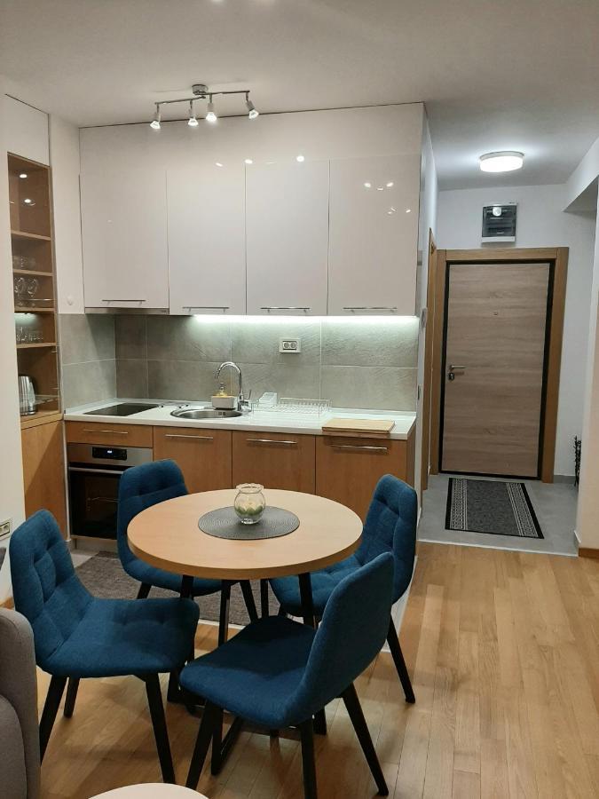 Apartman Silver Lux ซลาตีบอร์ ภายนอก รูปภาพ