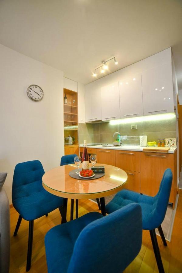 Apartman Silver Lux ซลาตีบอร์ ภายนอก รูปภาพ