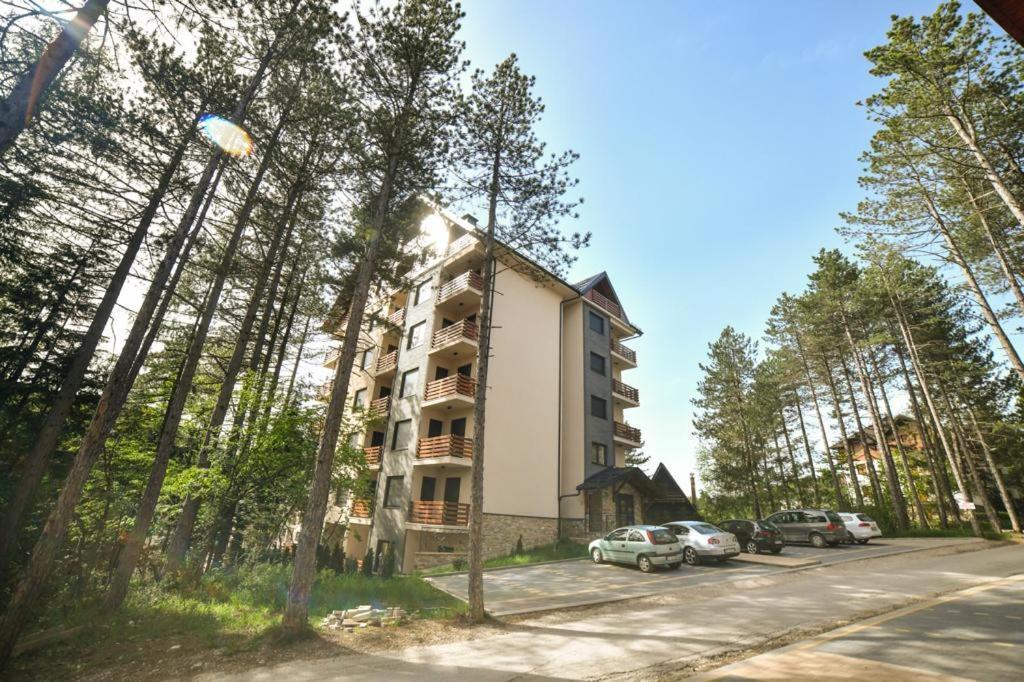 Apartman Silver Lux ซลาตีบอร์ ภายนอก รูปภาพ